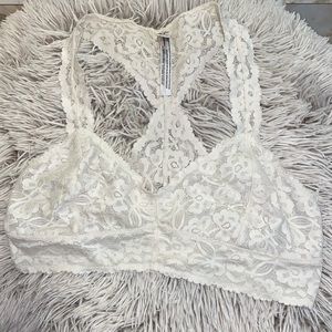 Lace bralette (FREE PEOPLE)